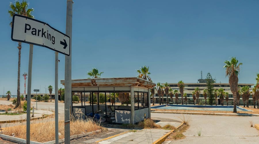 Alter Flughafen Athen-Ellinikon, der bis 2001 in betrieb war.